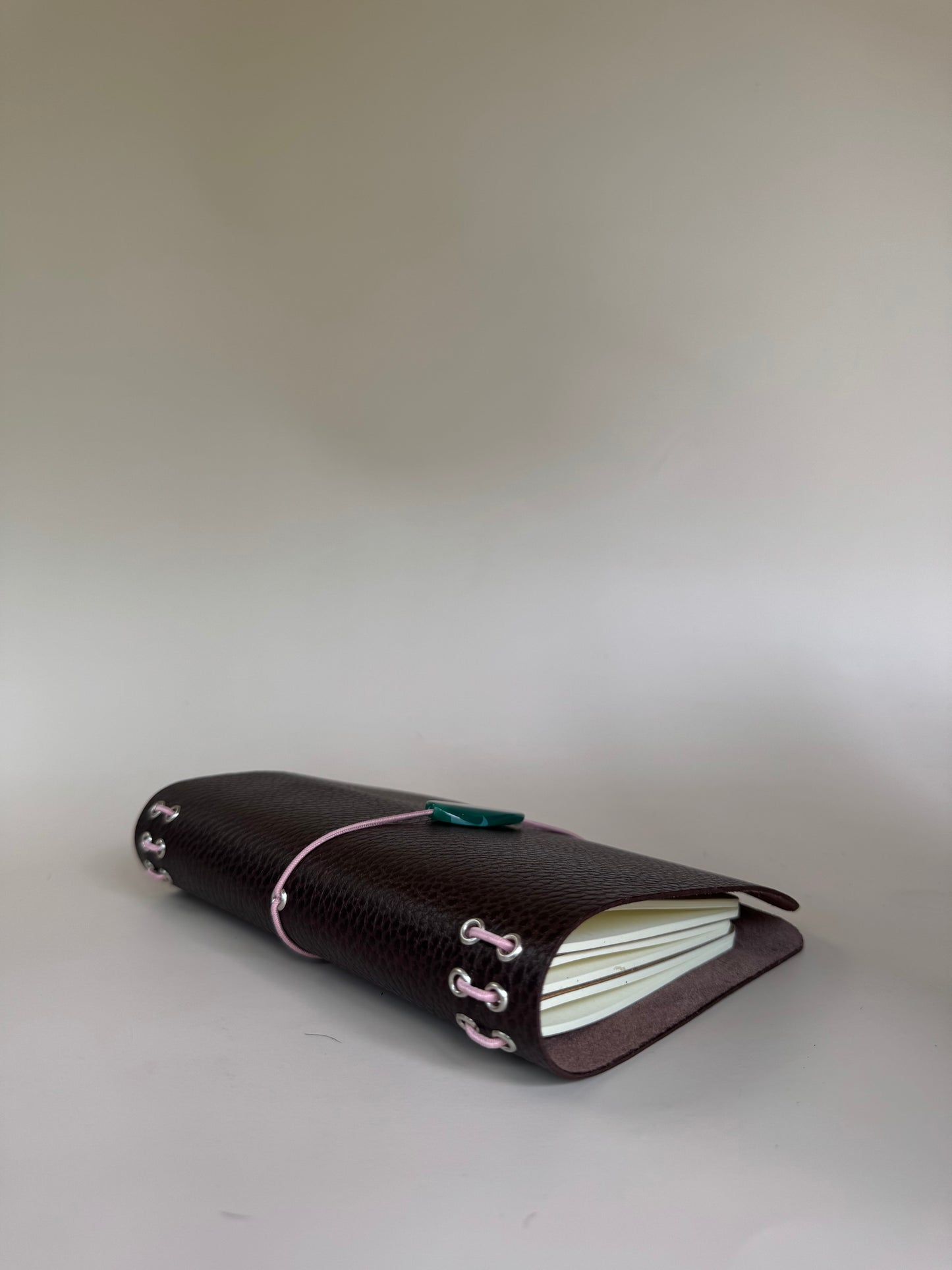 BUTTERFLY A6 BIFOLD