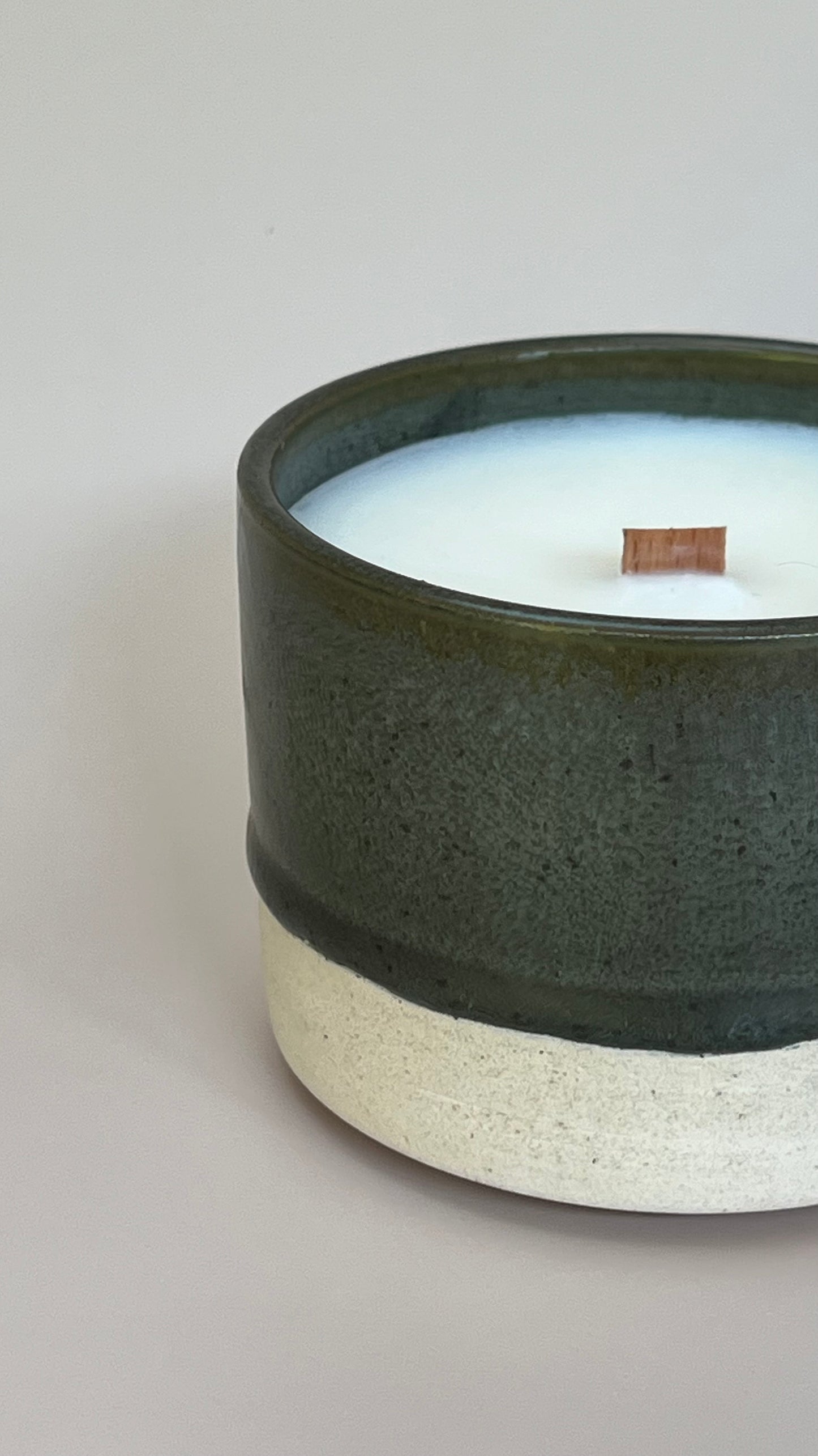 JNClay X FREESP_CED Dark Pine Coffee Cup Candle | Fresh Pine