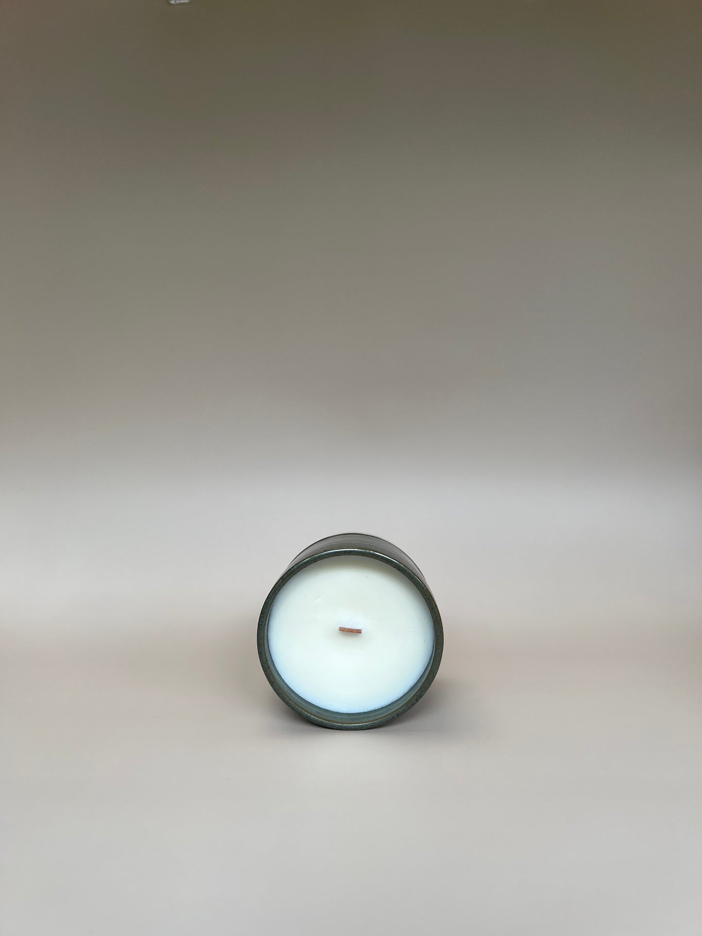 JNClay X FREESP_CED Dark Pine Coffee Cup Candle | Fresh Pine