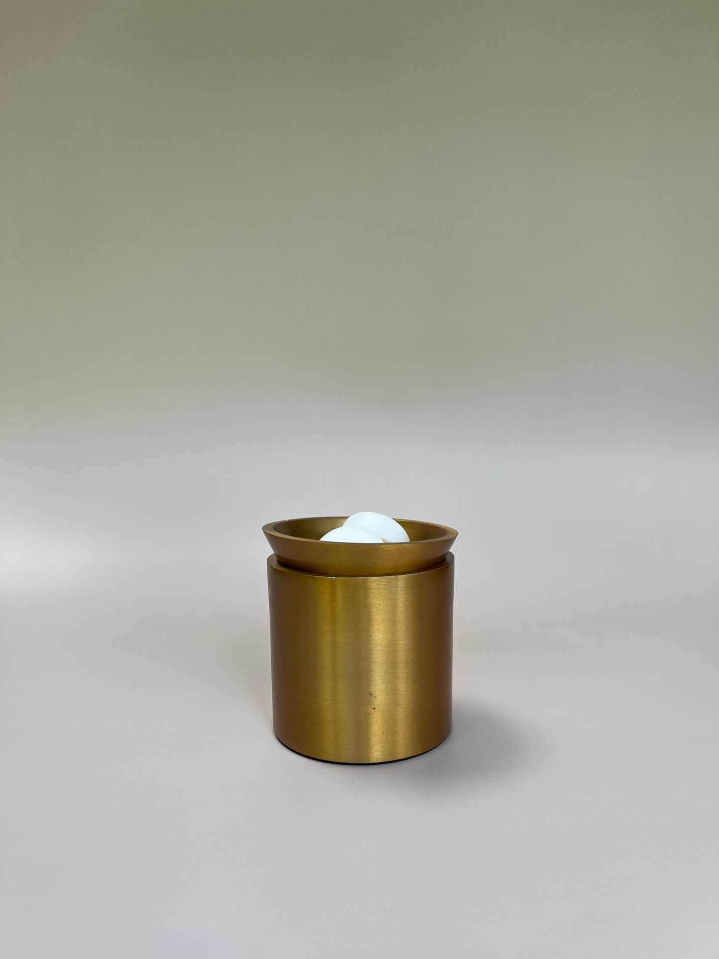 Sol Wax Warmer + 2 Essential Melts